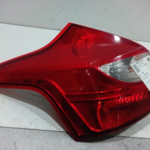 2012 FORD FOCUS LEFT TAILLIGHT