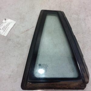 2016 HOLDEN COMMODORE LEFT REAR QUARTER (1/4) DOOR GLASS