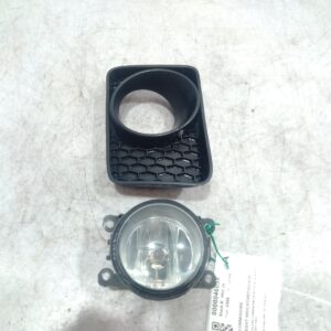 2009 HOLDEN COMMODORE RIGHT INDICATOR FOG SIDE